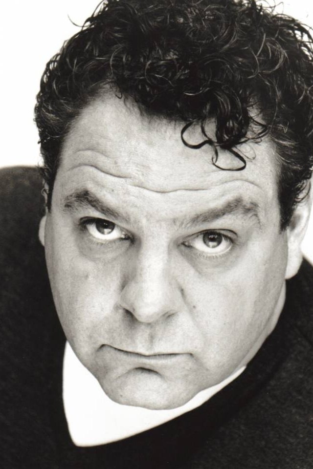 Sam Douglas — фото 1