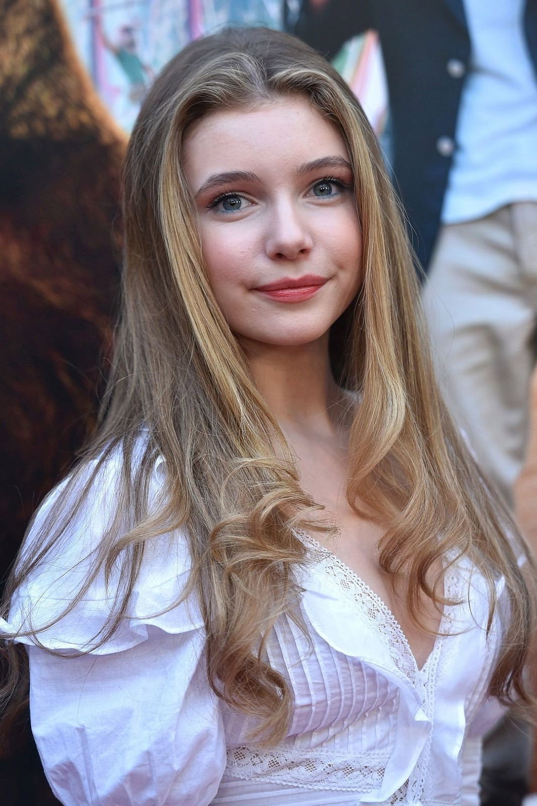 Eleanor Worthington-Cox — фото 2