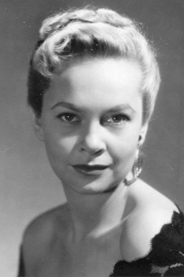 Georgann Johnson — фото 1