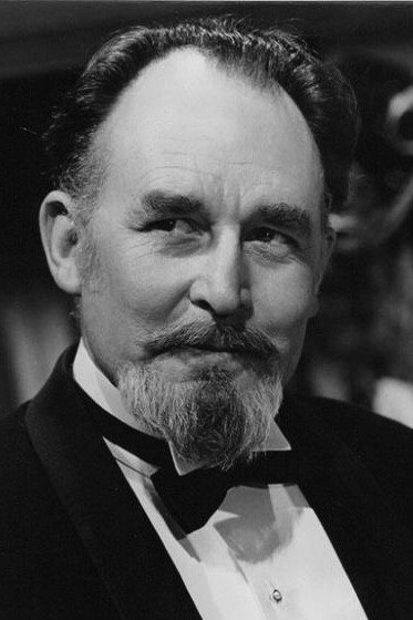 Geoffrey Keen — фото 2