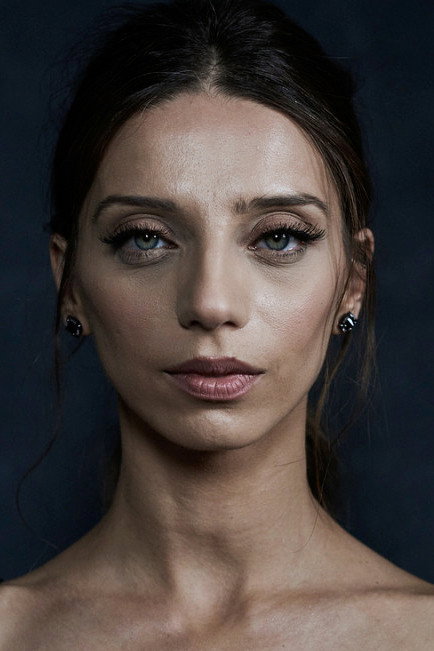 Angela Sarafyan — фото 8