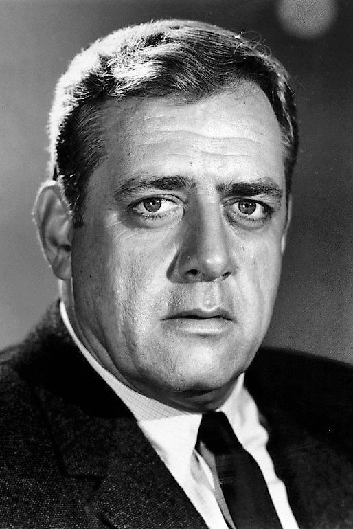 Raymond Burr — фото 4