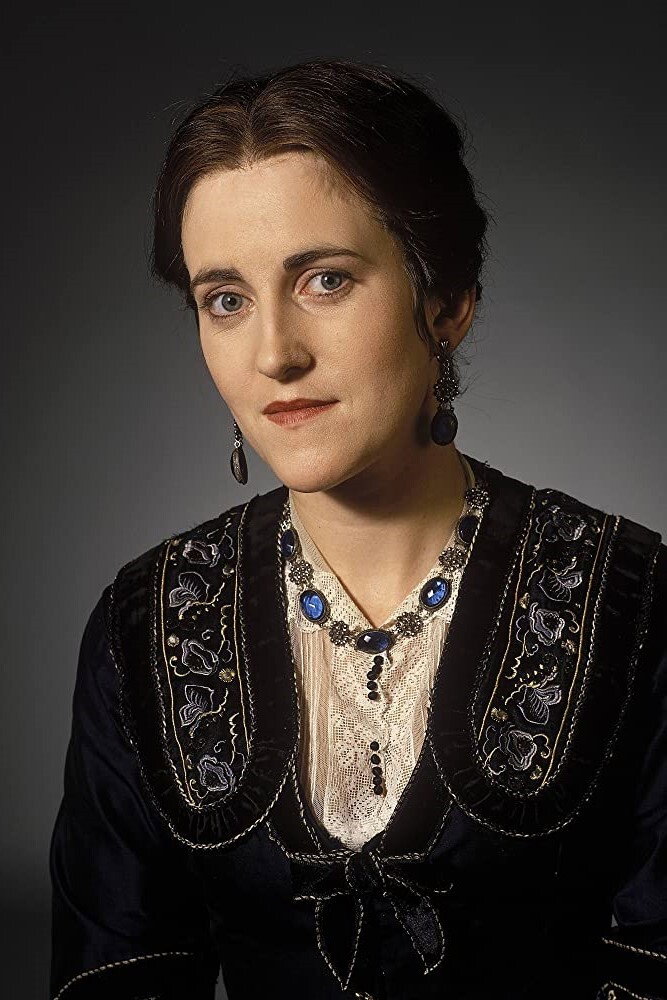 Sylvestra Le Touzel — фото 1