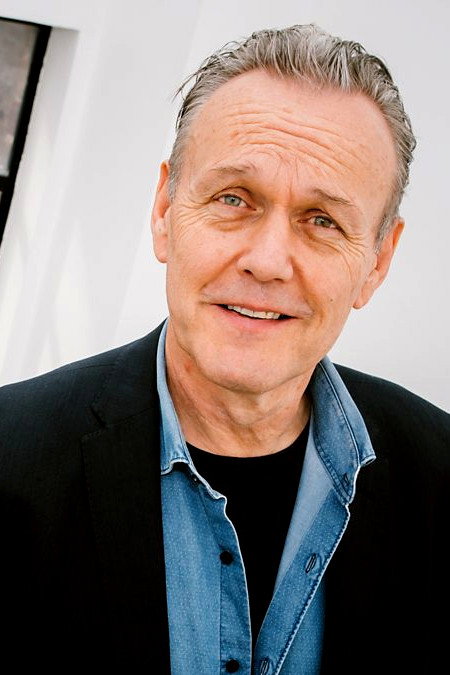 Anthony Stewart Head — фото 2