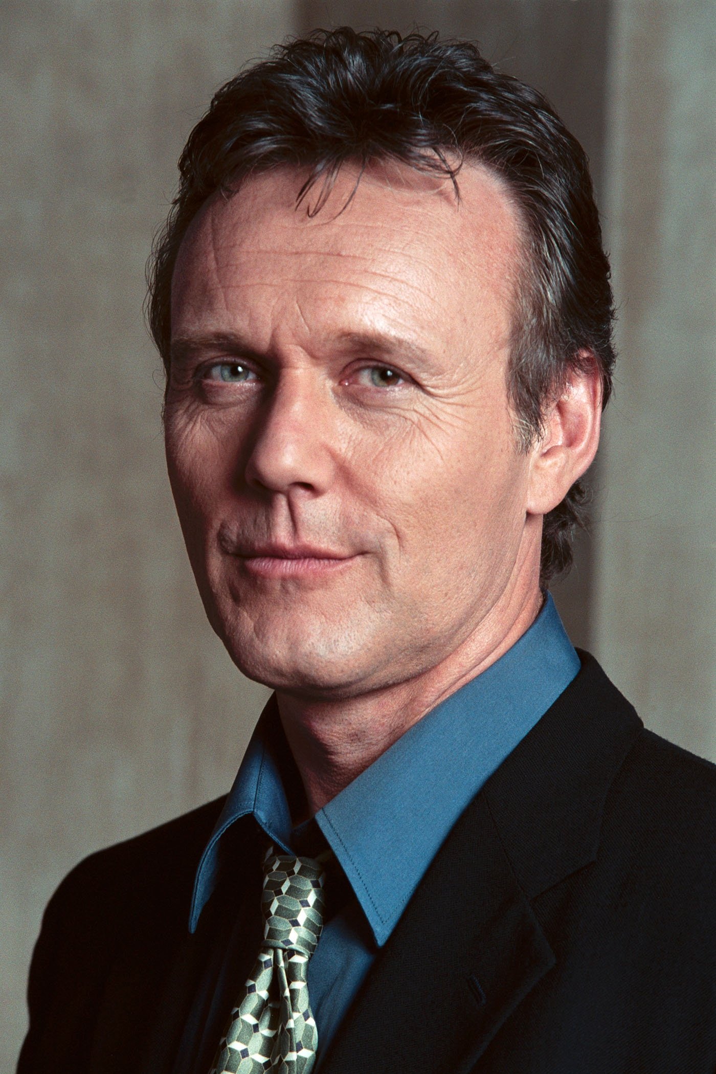 Anthony Stewart Head — фото 1