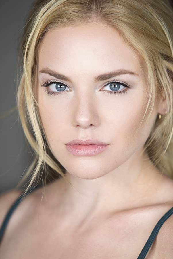 Mackenzie Mauzy — фото 2