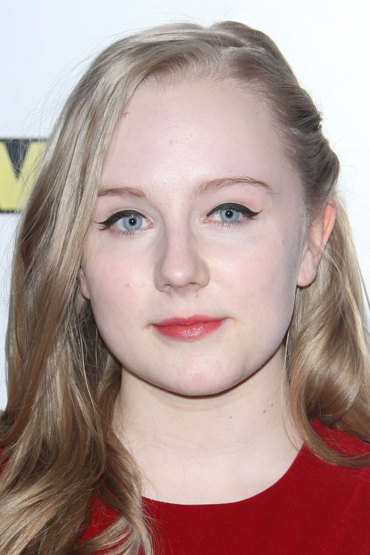 Alexa Davies — фото 2