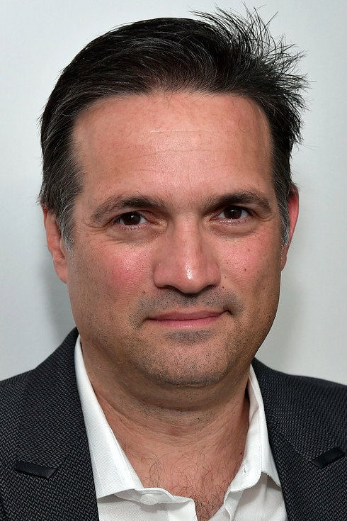 Matthew Barry — фото 1