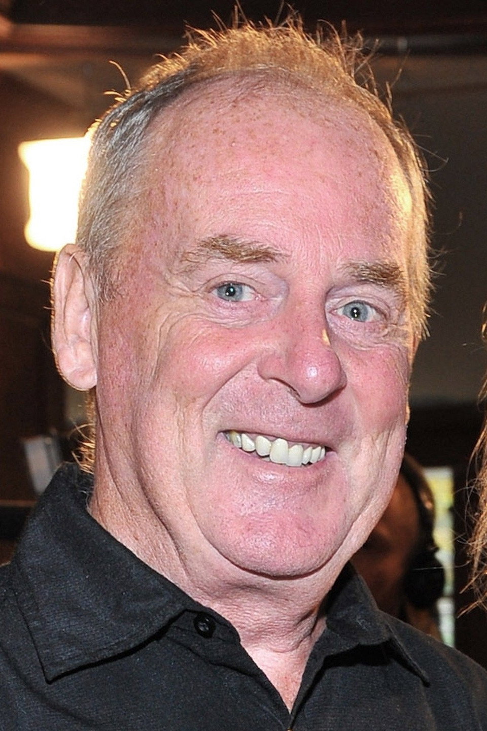 Peter MacNeill — фото 1