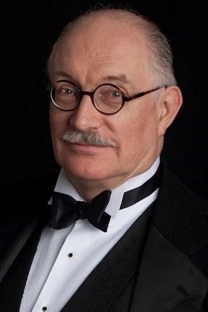 Simon Jones — фото 1