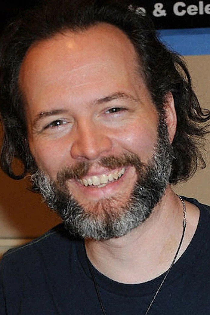 Christopher Daniel Barnes — фото 1