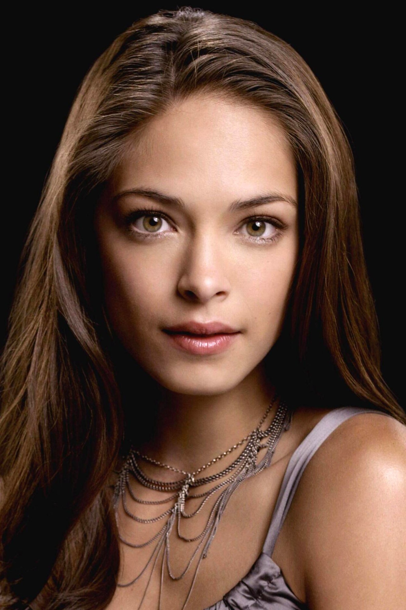 Kristin Kreuk — фото 1