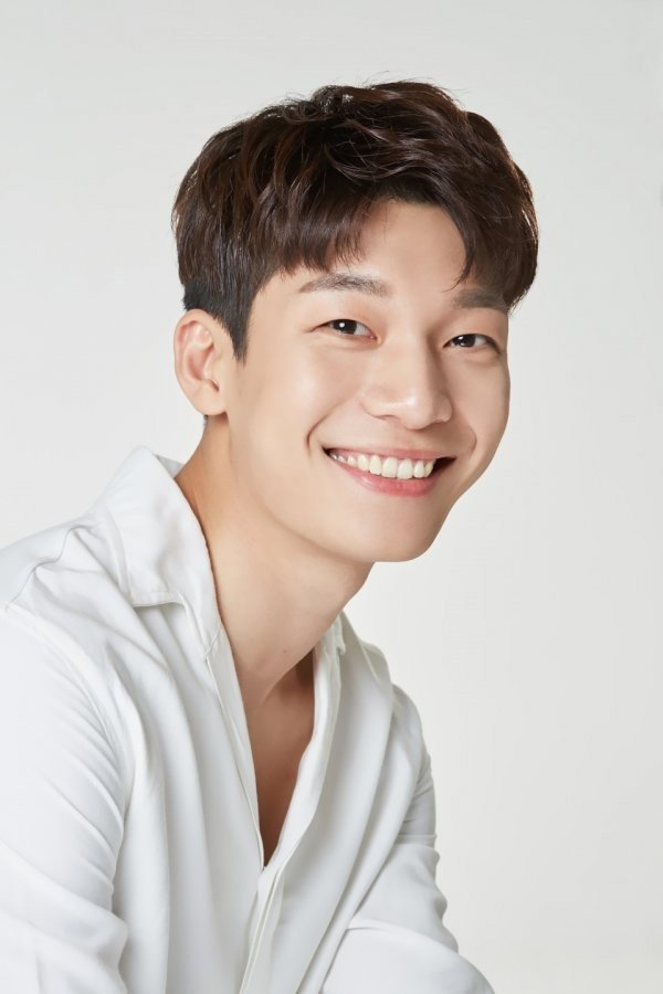 Ві Ха Чжун — фото 1