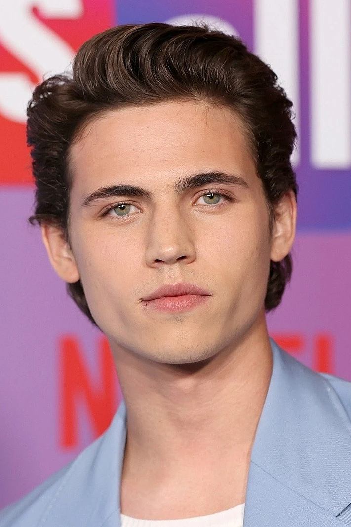 Tanner Buchanan — фото 3