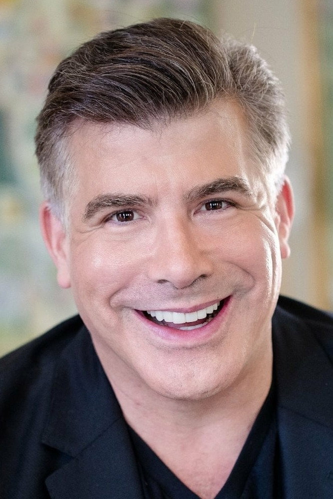 Bryan Batt — фото 1