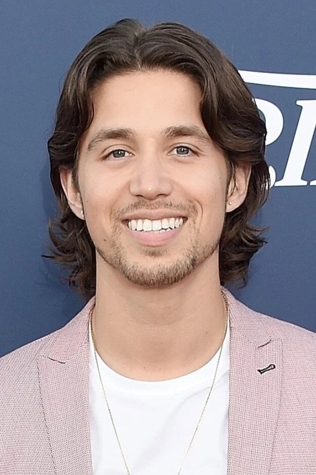 Брендон Ларракуенте — фото 1