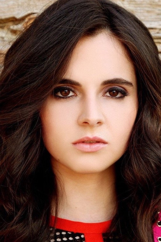 Vanessa Marano — фото 3