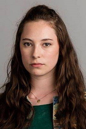 Lucy Carless — фото 1