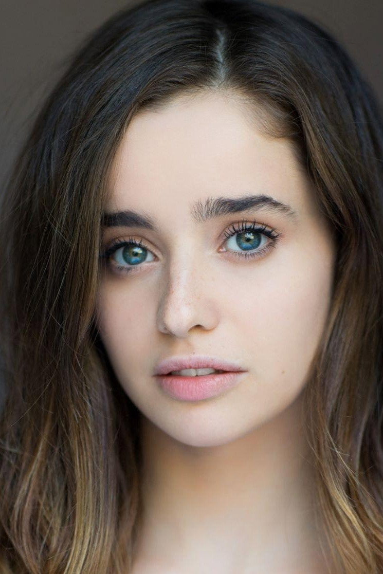 Holly Earl — фото 3