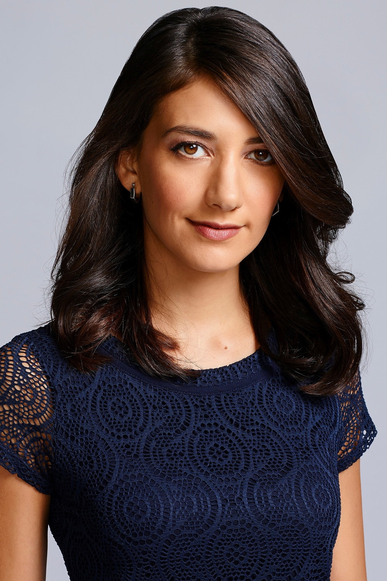 Sheila Vand — фото 1