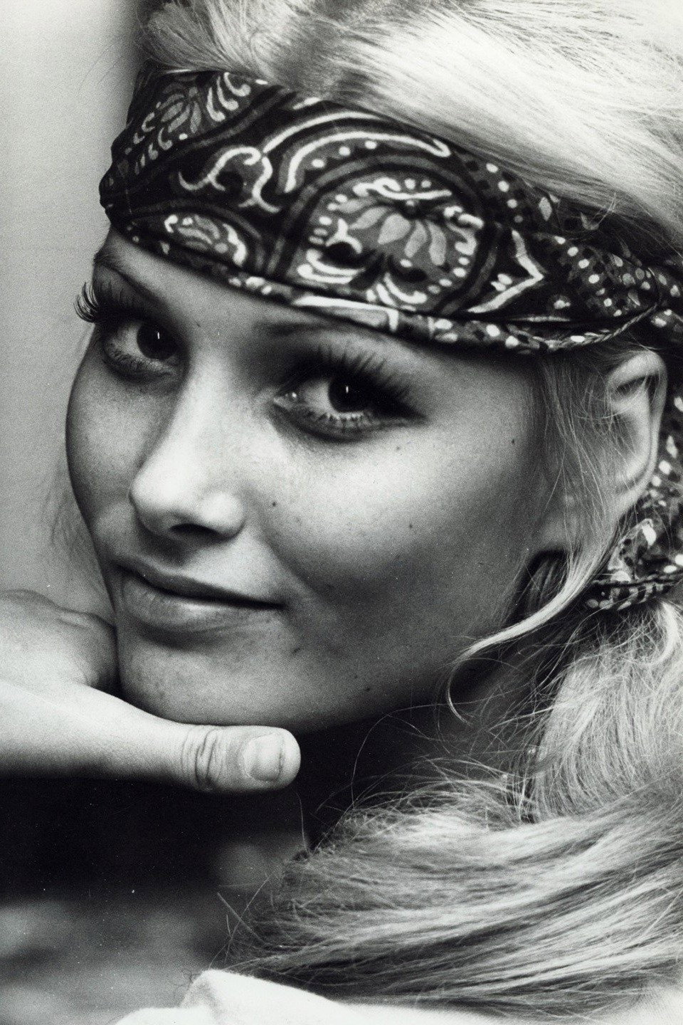 Janet Agren — фото 1