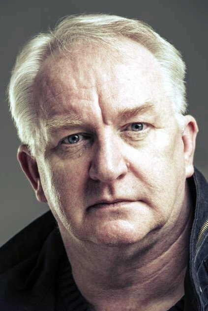 Clifford Barry — фото 1