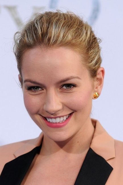 Becki Newton — фото 1