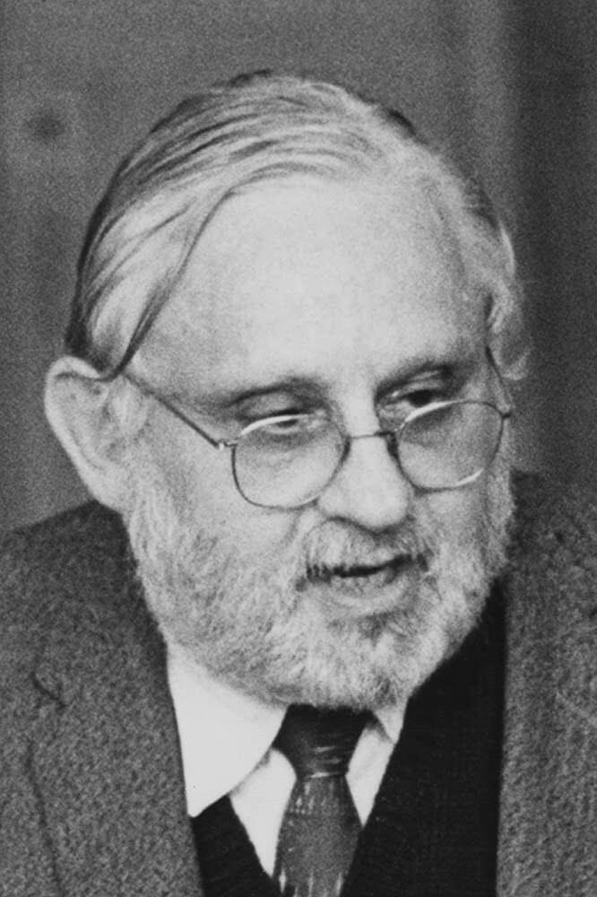 Albert Hague — фото 1