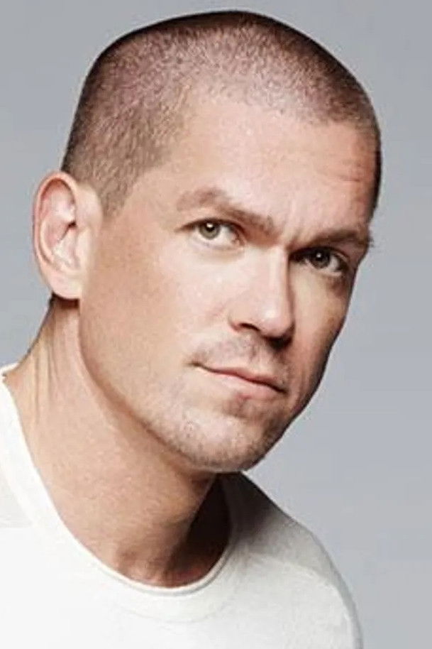 Steve Howey — фото 3