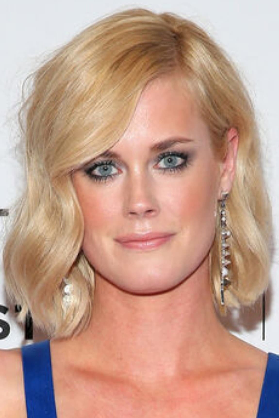 Ебіґейл Гоук — фото 1