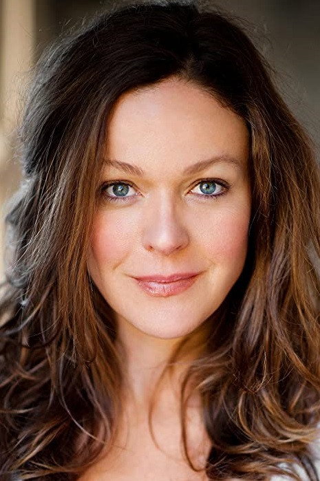 Caroline Brazier — фото 1