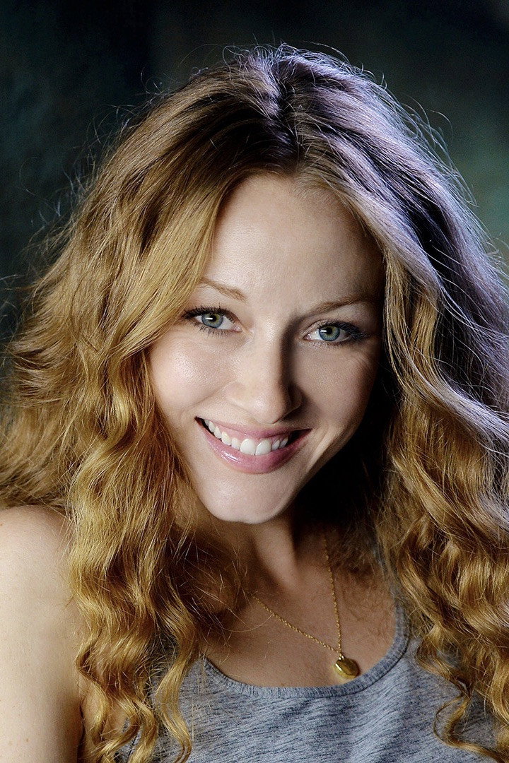 Jennifer Ferrin — фото 3