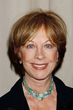 Christina Pickles — фото 1