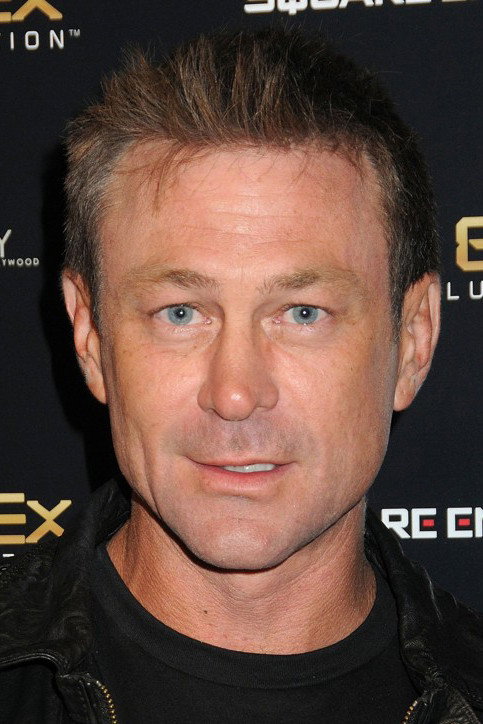 Grant Bowler — фото 1