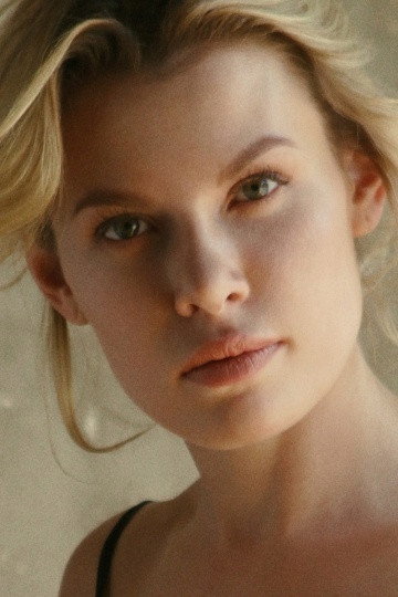 Анна Скиданова — фото 1