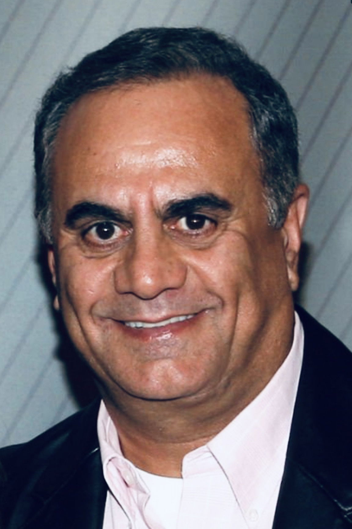 Marshall Manesh — фото 4