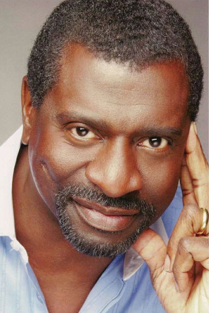 Afemo Omilami — фото 1