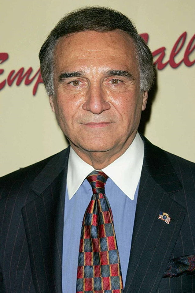 Tony Lo Bianco — фото 1