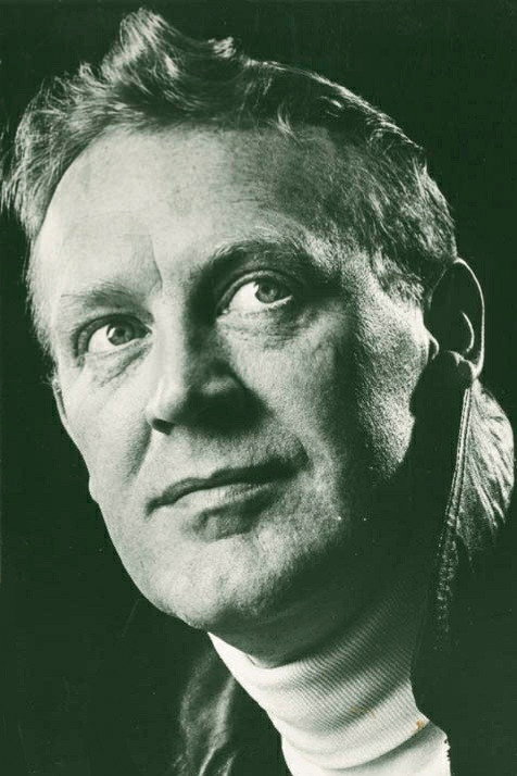 Joss Ackland — фото 5