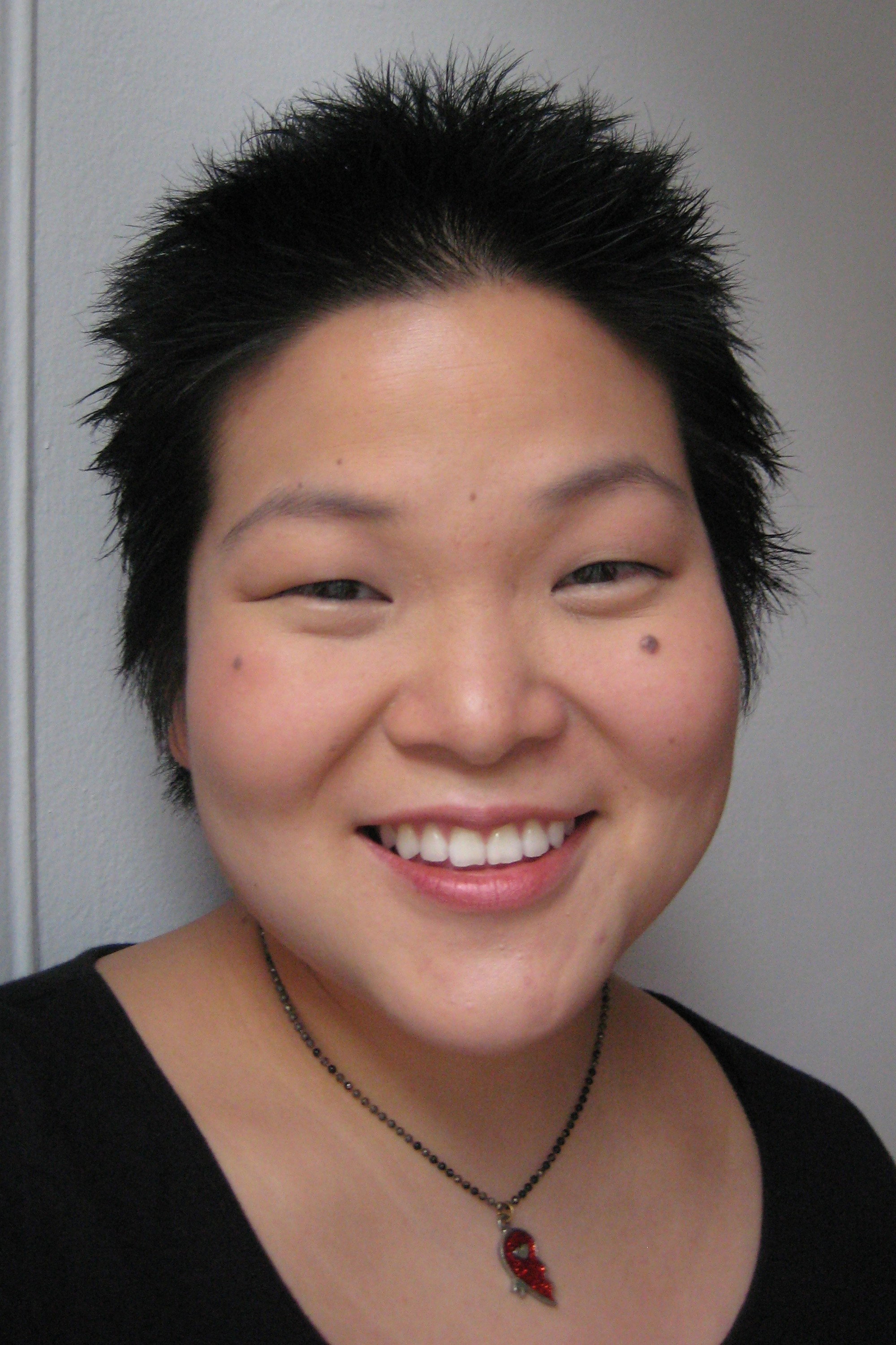 Голлі Чоу
