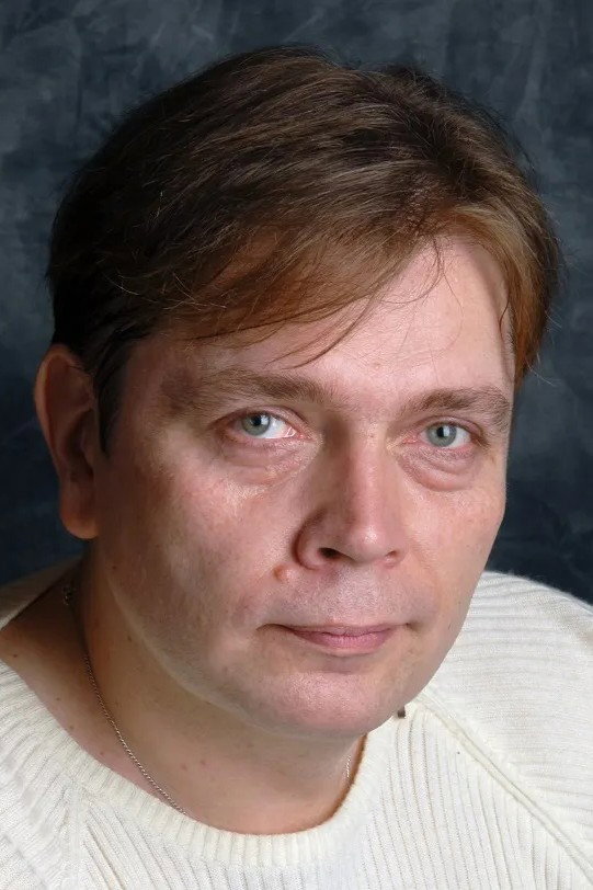 Александр Бобровский