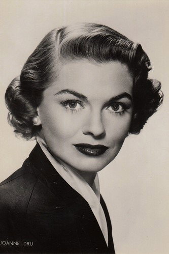 Джоанн Дрю — фото 2