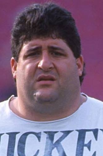 Тоні Сіраґуса