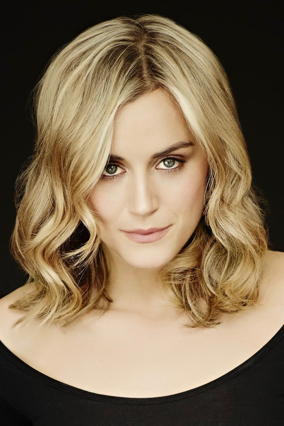 Taylor Schilling — фото 4