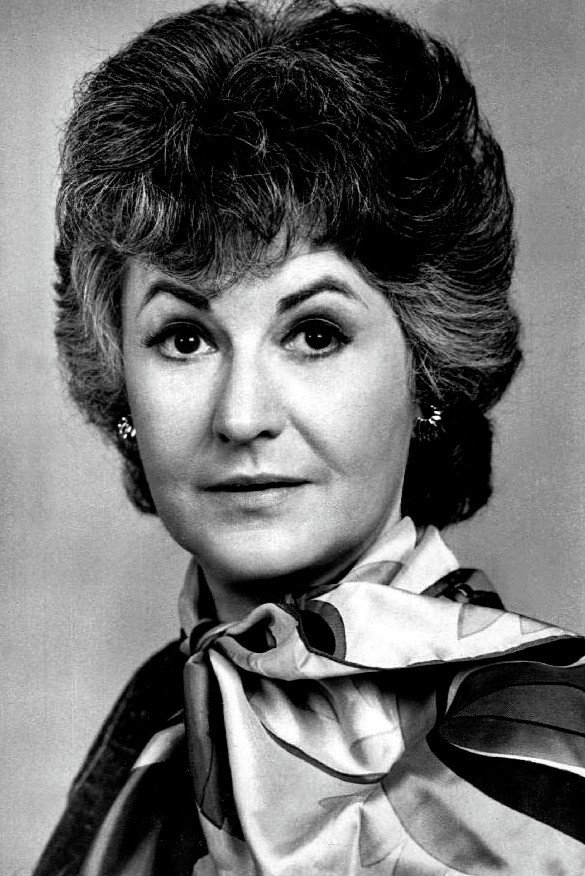 Bea Arthur — фото 1
