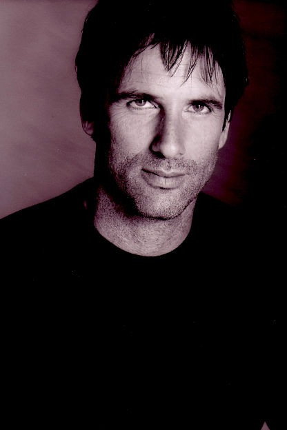 Hart Bochner — фото 1