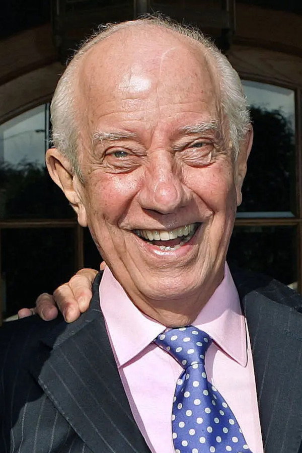 Ian Abercrombie — фото 4