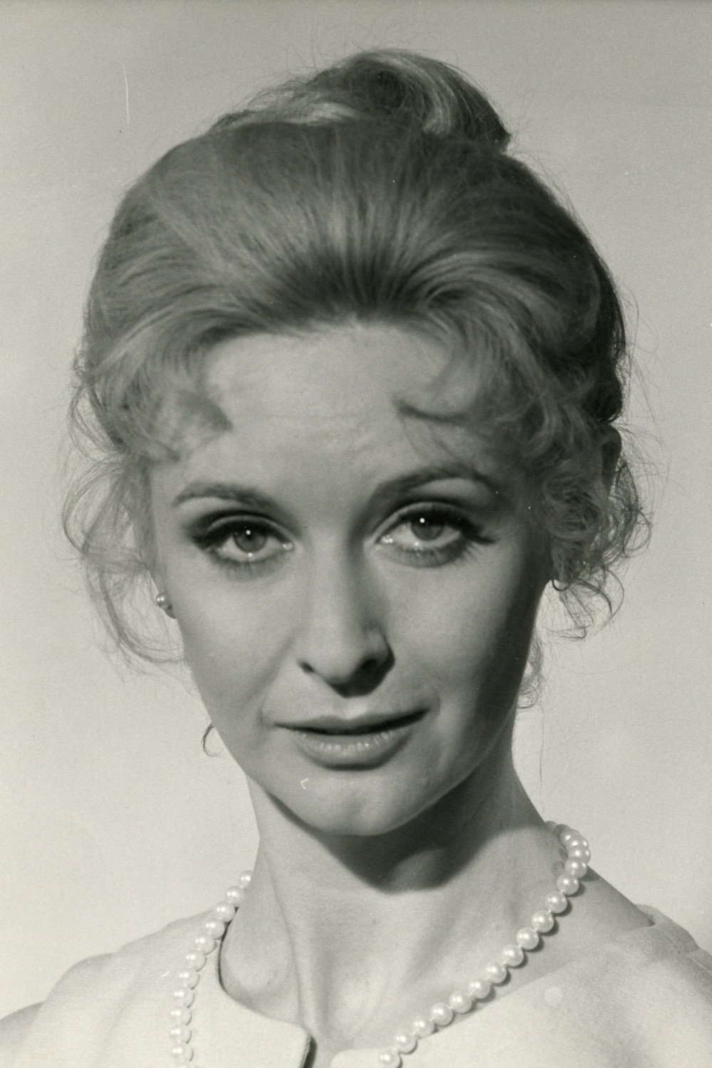 Nyree Dawn Porter — фото 1