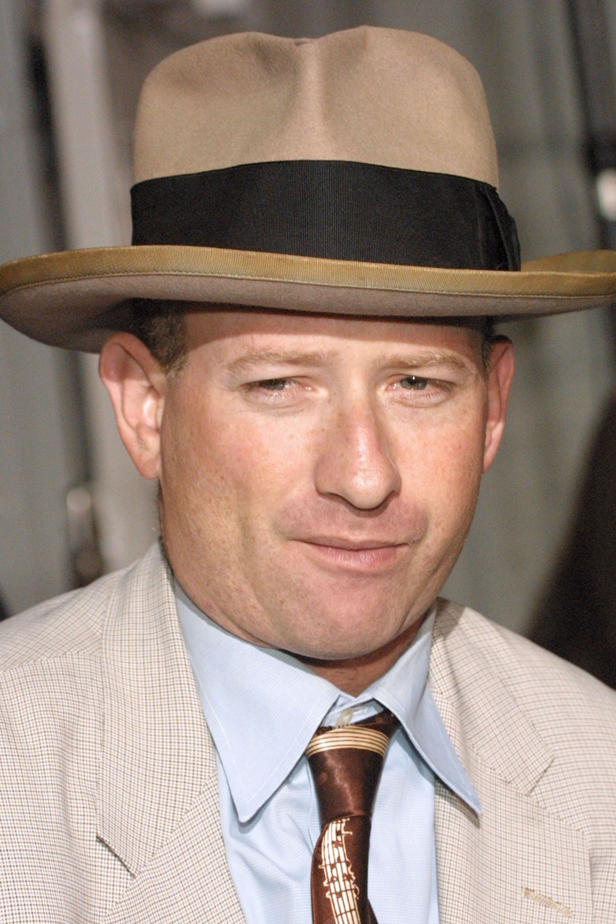 Max Perlich — фото 1