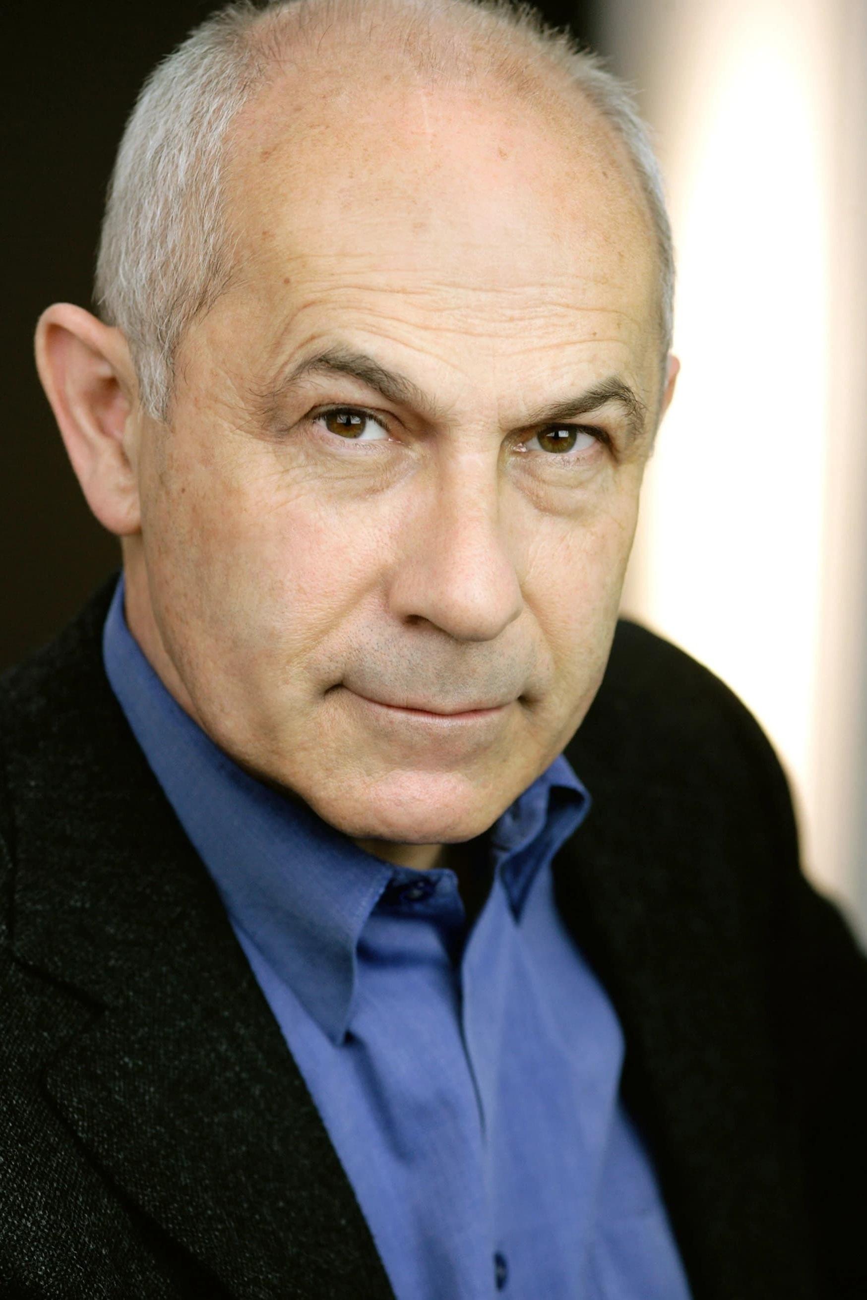 Nicholas Woodeson — фото 1